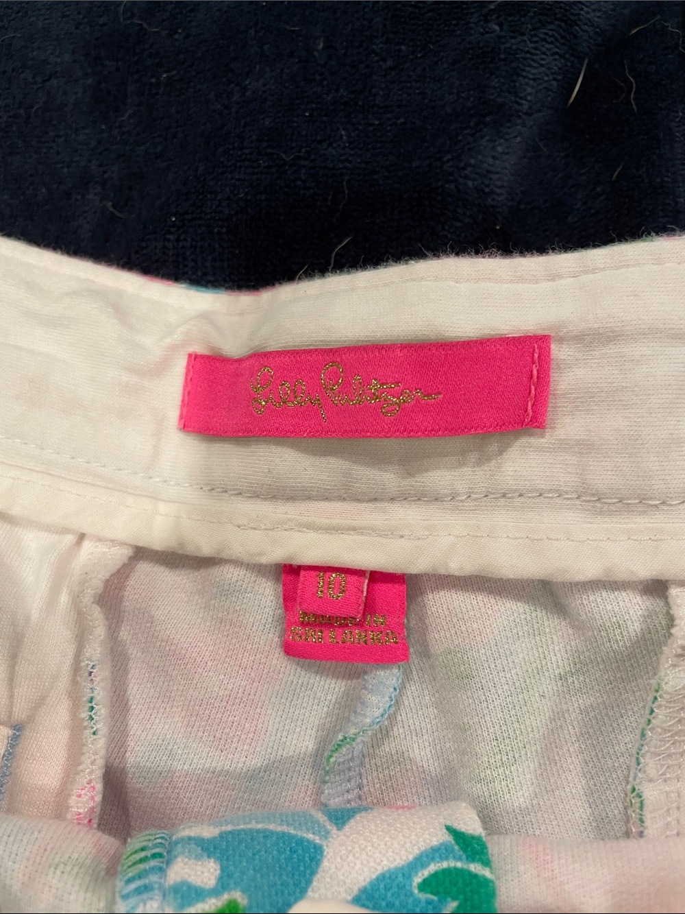 Lilly Pulitzer buttercup knit shorts - Picture 2 of 6